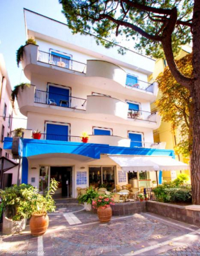 Hotel Adria B&B - Colazione fino alle 12, Misano Adriatico